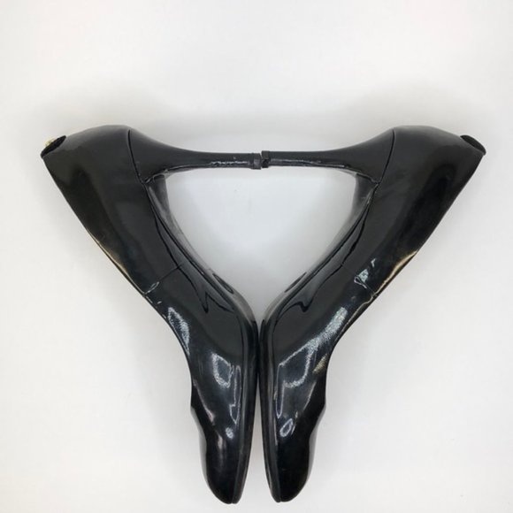 Michael Kors Black Round Toe Pumps / Heels 8.5 - Picture 3 of 8